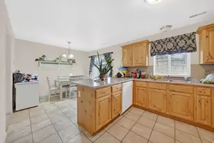 686 N Black Horse Loop E, Spanish Fork, UT 84660 - Photo 22