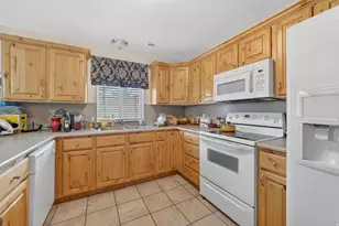 686 N Black Horse Loop E, Spanish Fork, UT 84660 - Photo 20