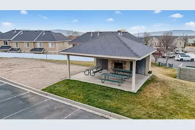 686 N Black Horse Loop E, Spanish Fork, UT 84660 - Photo 12