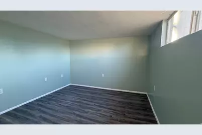 4801 S 4015 W, Taylorsville, UT 84129 - Photo 10