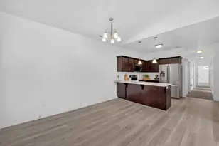 1807 W Eaglewood Dr, Saratoga Springs, UT 84045 - Photo 2