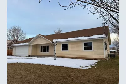 140 E 300 S, Salina, UT 84654 - Photo 1