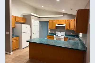 140 E 300 S, Salina, UT 84654 - Photo 10