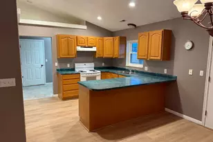 140 E 300 S, Salina, UT 84654 - Photo 8