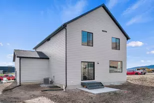 256 E Sadie Ct, Heber City, UT 84032 - Photo 2