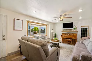 315 Emery Ave, Castle Dale, UT 84513 - Photo 4