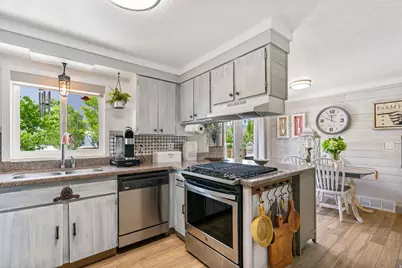 315 Emery Ave, Castle Dale, UT 84513 - Photo 8