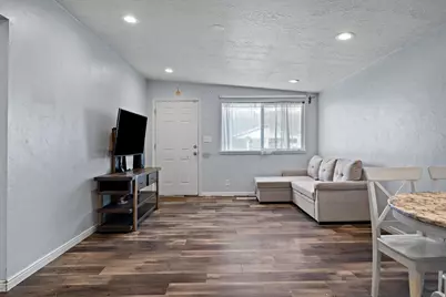 561 E 1100 N, Ogden, UT 84404 - Photo 4