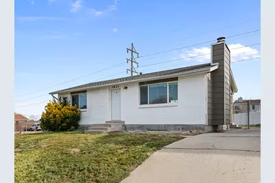 3621 S Patriot Dr W, Magna, UT 84044 - Photo 4