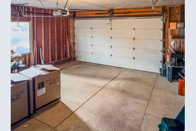 5142 S 300 E, Washington Terrace, UT 84405 - Photo 10