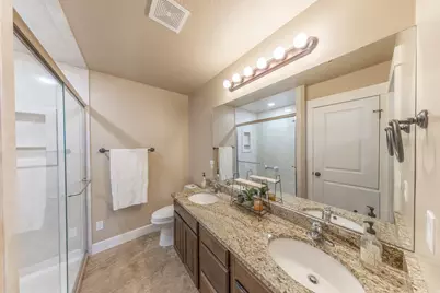 2529 N 1000 E, Layton, UT 84041 - Photo 16