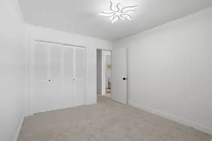 725 E 3 Fountains Cir, Murray, UT 84107 - Photo 22