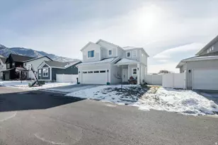 188 E 520 N, Providence, UT 84332 - Photo 2