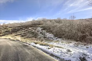 4031 Mountain Oaks Dr, Bountiful, UT 84010 - Photo 8