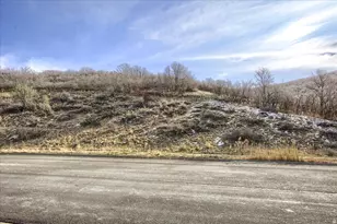 4031 Mountain Oaks Dr, Bountiful, UT 84010 - Photo 6