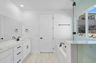 1819 W 350 N, Hurricane, UT 84737 - Photo 22