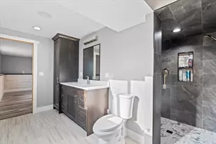 2581 W 2825 N, Farr West, UT 84404 - Photo 16