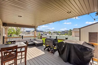 2581 W 2825 N, Farr West, UT 84404 - Photo 18