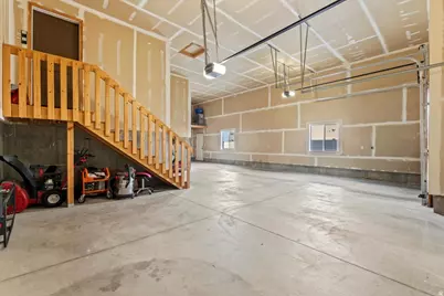 2581 W 2825 N, Farr West, UT 84404 - Photo 20