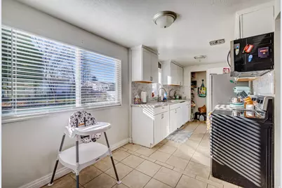 998 E 40 N, Springville, UT 84663 - Photo 8