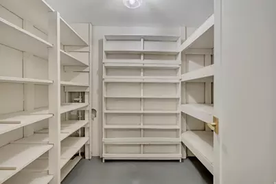 10158 S Buttercup Dr, Sandy, UT 84092 - Photo 42