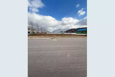 7484 S 1160 E #1, South Weber, UT 84405 - Photo 2