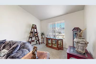 5547 S 2150 W, Roy, UT 84067 - Photo 10