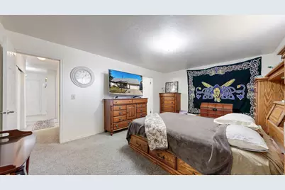 5547 S 2150 W, Roy, UT 84067 - Photo 20