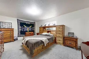 5547 S 2150 W, Roy, UT 84067 - Photo 18