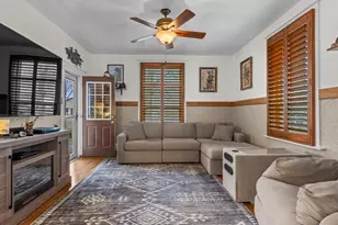 8187 N Mountain View Rd, Lake Point, UT 84074 - Photo 10