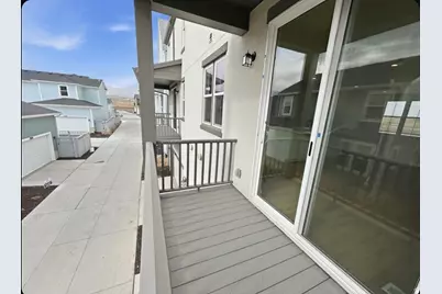 7047 W South Jordan Pkwy #385, South Jordan, UT 84009 - Photo 12