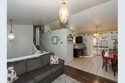 820 S Wildflower Cir, Ogden, UT 84404 - Photo 12