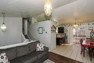 820 S Wildflower Cir, Ogden, UT 84404 - Photo 12