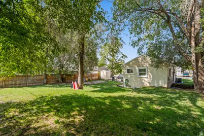 51 S 400 E, Clearfield, UT 84015 - Photo 28