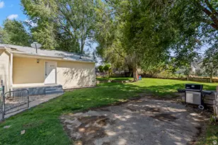 51 S 400 E, Clearfield, UT 84015 - Photo 12