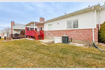 614 S Oak Ct E #13, Tooele, UT 84074 - Photo 18