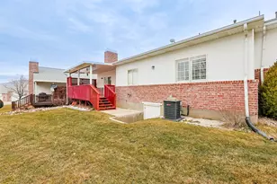 614 S Oak Ct E, Tooele, UT 84074 - Photo 18