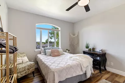 336 E 1330 S, Payson, UT 84651 - Photo 14