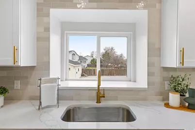 522 S 1000 W, Salt Lake City, UT 84104 - Photo 8