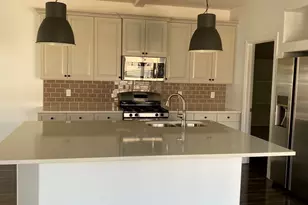 28 S Rio Grand Ave W, Farmington, UT 84025 - Photo 6