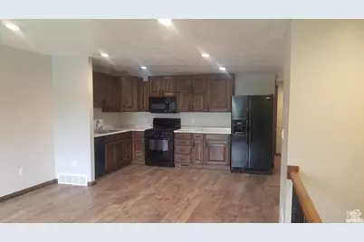 3248 S Van Buren Ave. E, Ogden, UT 84403 - Photo 10