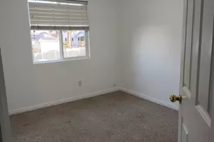 1735 W 540 N, Saint George, UT 84770 - Photo 10