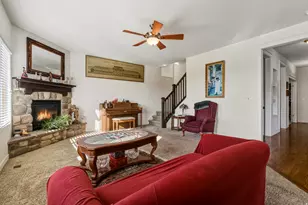 1379 W 3125 N, Pleasant View, UT 84414 - Photo 8