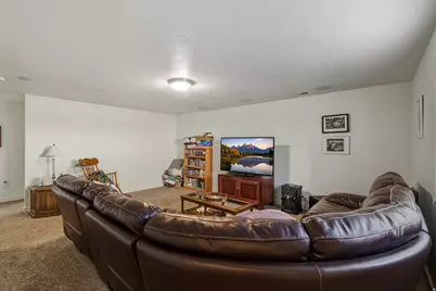 1379 W 3125 N, Pleasant View, UT 84414 - Photo 30