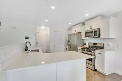 427 S Sunland Way, Saratoga Springs, UT 84045 - Photo 4