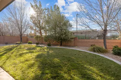 1620 E 1450 S #79, Saint George, UT 84790 - Photo 30