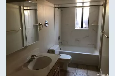 2131 S Mountain Vista Ln, Provo, UT 84606 - Photo 12