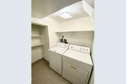 588 W Utah Ave, Payson, UT 84651 - Photo 10