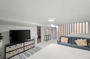 8732 S Oakwood Park Creek, Sandy, UT 84094 - Photo 22