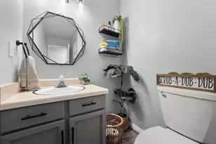 8732 S Oakwood Park Creek, Sandy, UT 84094 - Photo 10